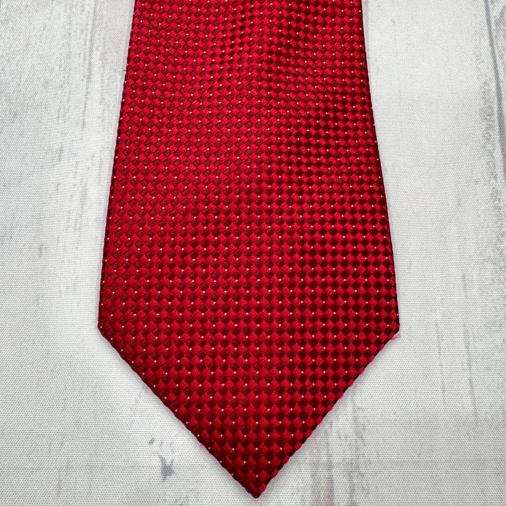 Donald J Trump Signature‎ Collection Neck Tie Silk Red Geometric Mens